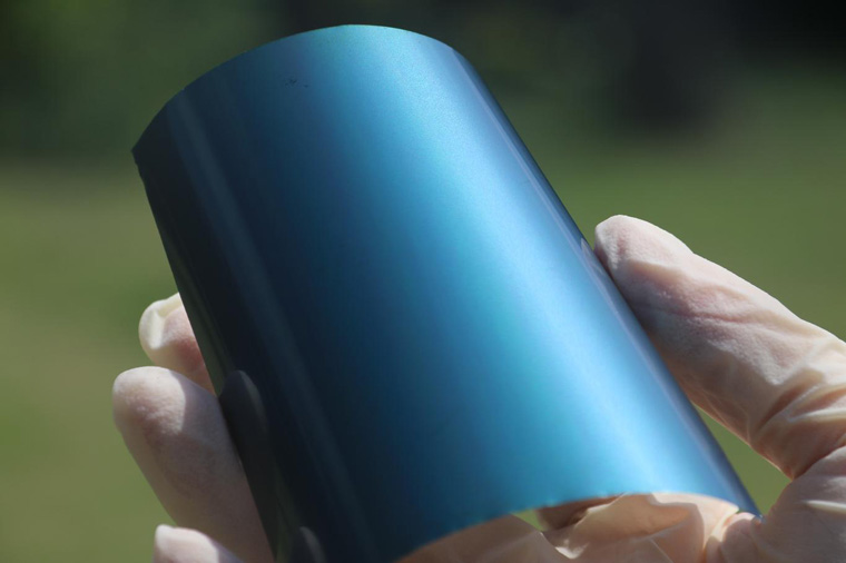 薄膜太陽能電池的優(yōu)缺點(diǎn)，是否有污染